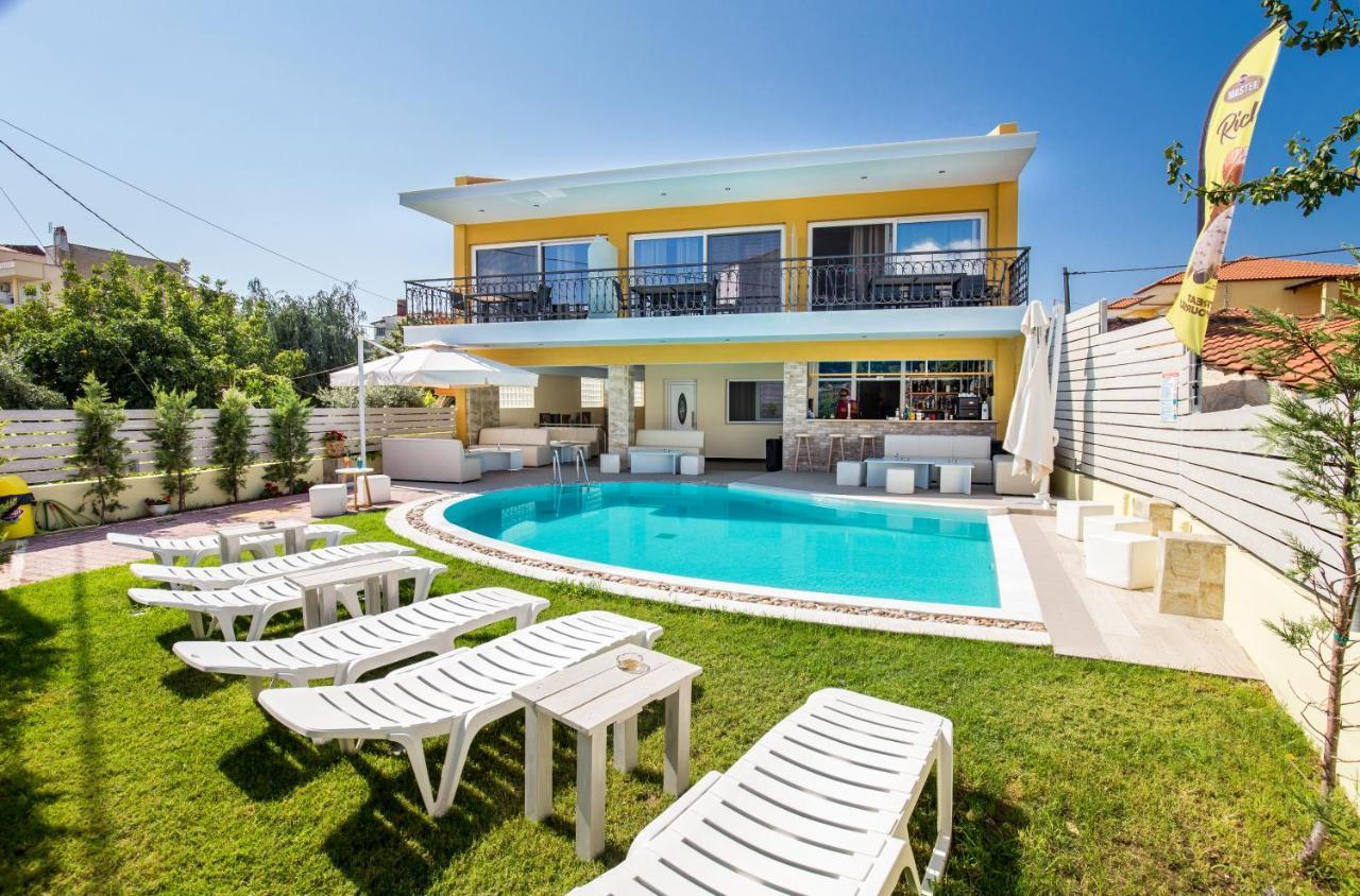 לימנריה Aldebaran Hotel Apartments מראה חיצוני תמונה